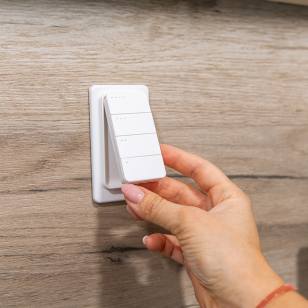 Shelly BLU RC Button 4 – Telecomando a Muro Bluetooth a 4 Tasti con Batteria - immagine 4