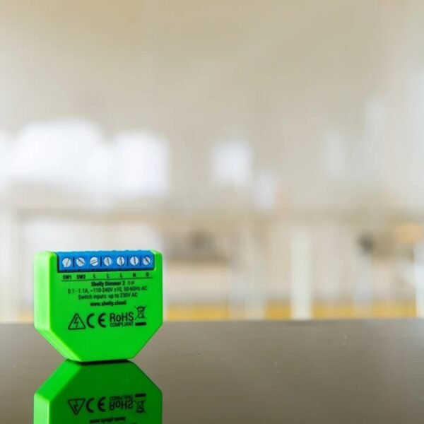 Shelly Dimmer 2 – Dimmer Intelligente AC 1 Canale WiFi con Power Monitoring - immagine 3