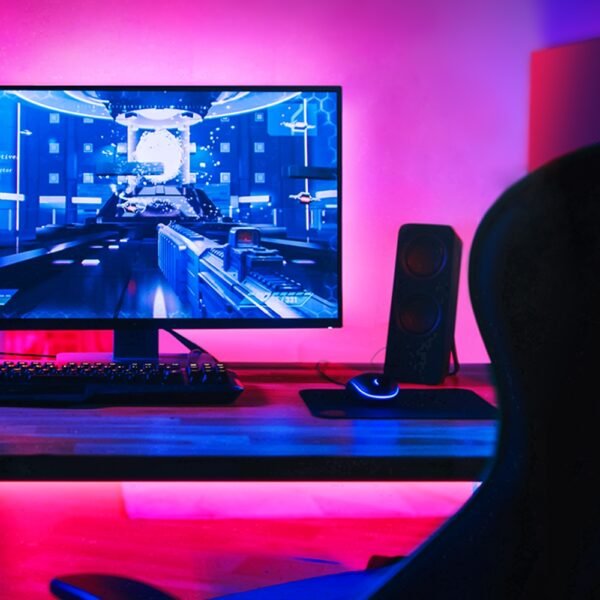 Striscia LED Smart RGB Tapo L900 5m Wi-Fi - immagine 2
