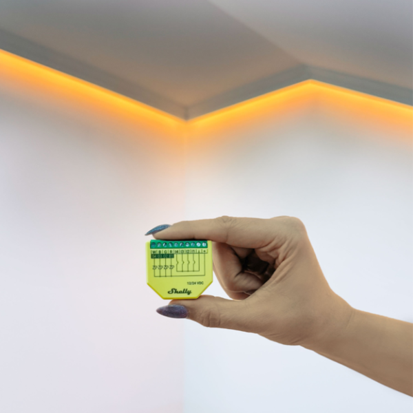 Shelly Plus RGBW PM – Controller Strisce LED RGBW 12-24V con Monitoraggio Consumi WiFi/Bluetooth - immagine 5